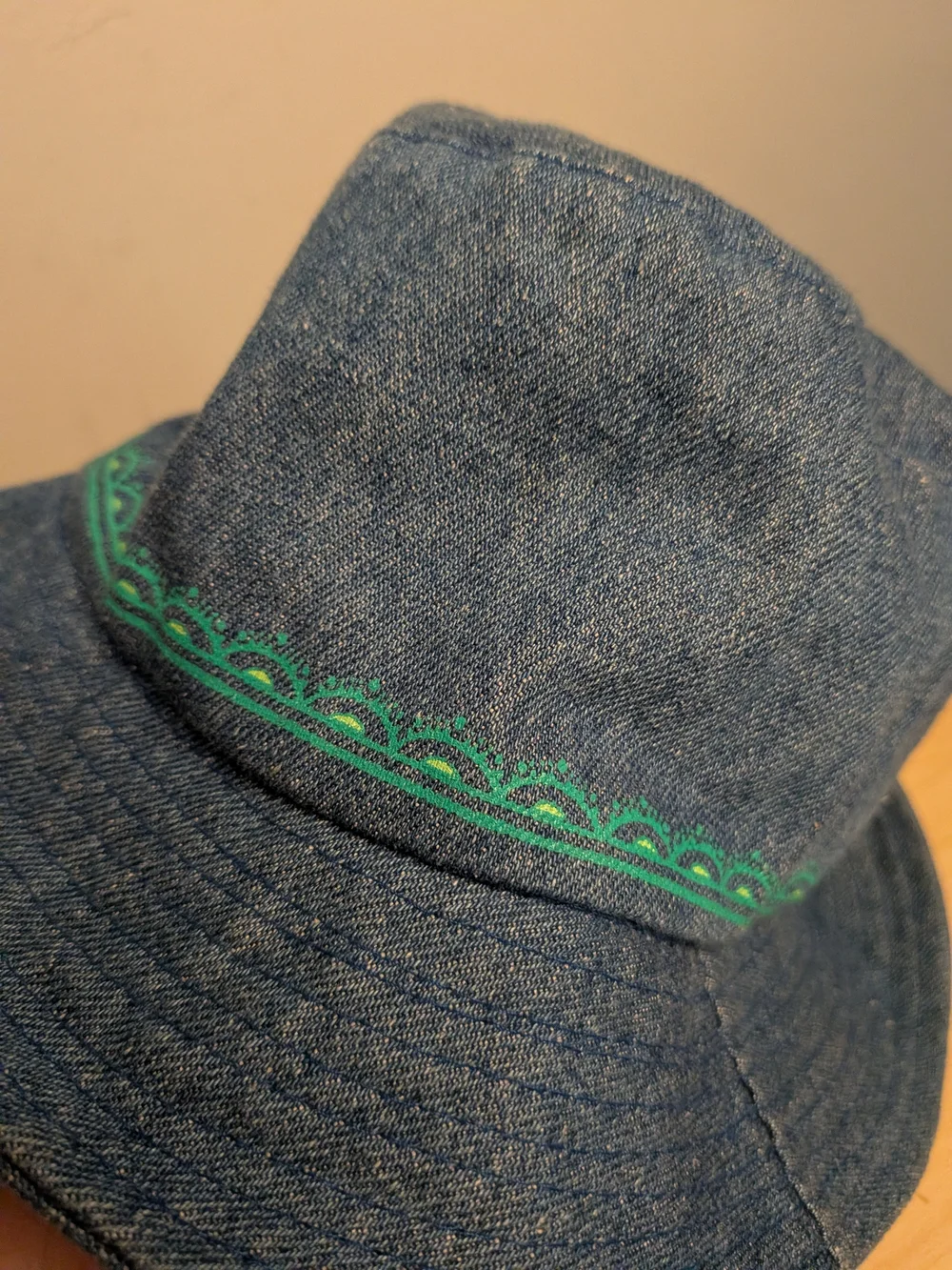 Disney Bucket Hat Kids One Size Blue Denim Pocahontas Movie Rare 90s Y2K Flower